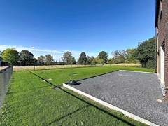 31058b7c33e04226b2b6ce6eb0d5c54a.jpg