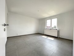 5059aff236fc4ad583bc81b0442765b4.jpg