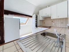 8e1ef42ab6ae4d43aaa77318432f688d.jpg
