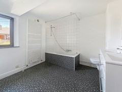 723202b783d64e74ad40614eb200ade5.jpg