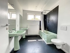 50bba4528f4c4b5c96389eba560187d5.jpg