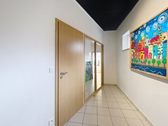 5ebd56b5498b46478abc542de35c0178.jpg