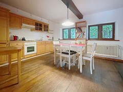 7d2b8285f59044e7bc666c8088f5d462.jpg