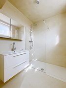 9d3a5f5bed3c4a799e15e6e48ea59384.jpg