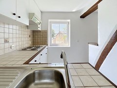 fc5a029cc34449d1bf0ee9e86325f4a7.jpg